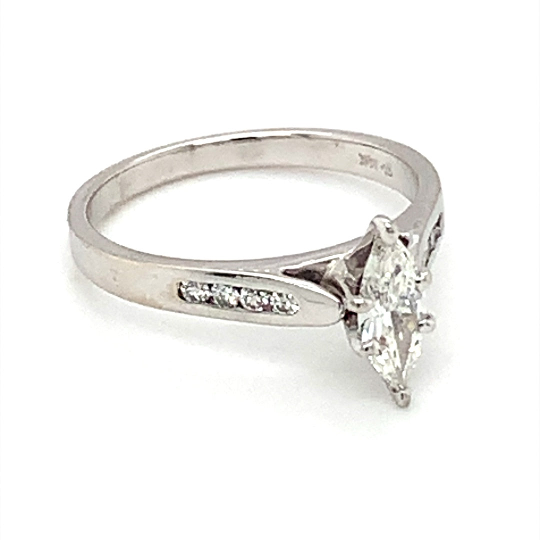 Natural Marquise Diamond Engagement Estate Ring in 14-Karat White Gold