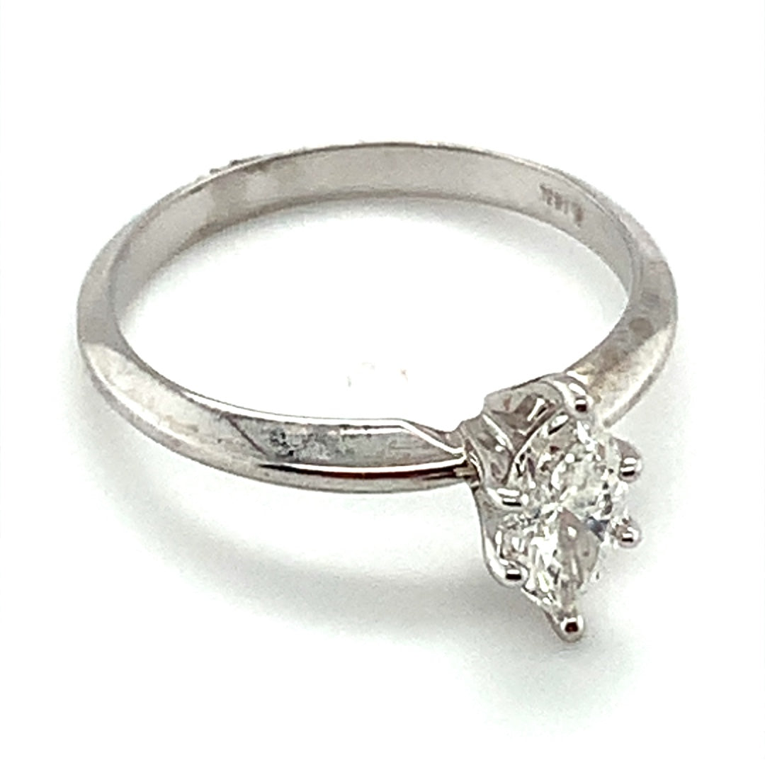 Diamond Tiffany-Style Solitaire Engagement Estate Ring in 14-Karat White Gold